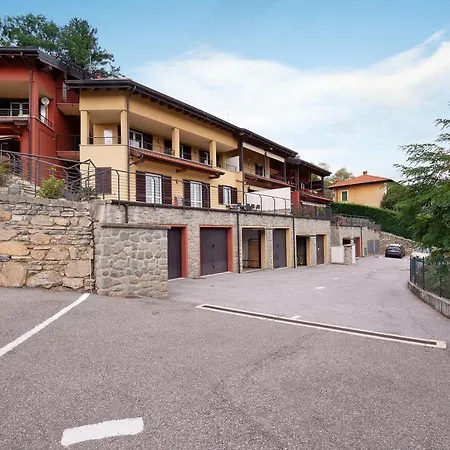 Casa * Asso